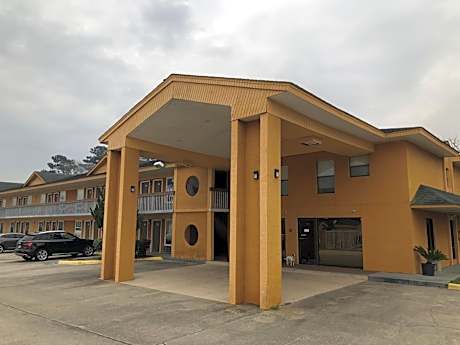 Americas Best Inn - Savannah I-95