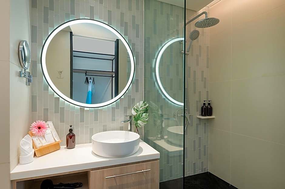 JonoX Phuket Karon Hotel