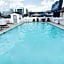 Seashire Inn & Suites