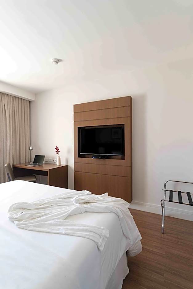 Golden Tulip São José dos Campos