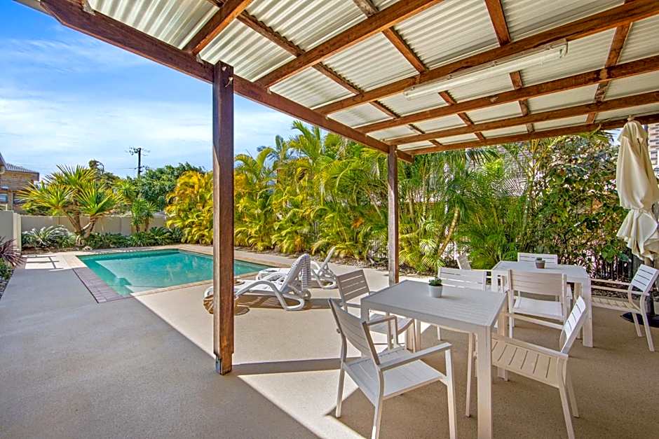 Pottsville Beach Motel