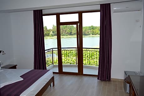 Double Room Ground Floor