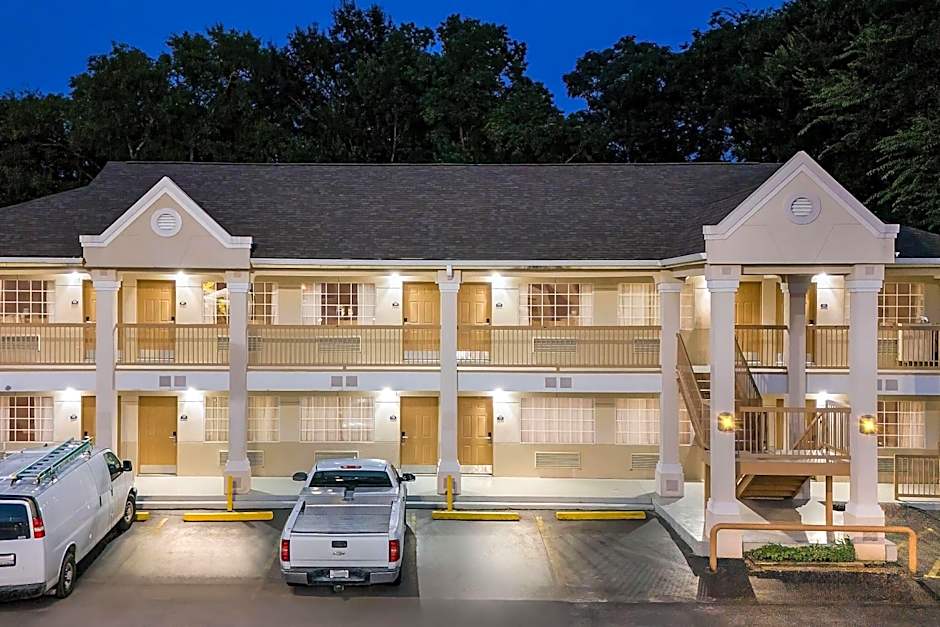 Days Inn by Wyndham Nacogdoches/SFA University/Downtown