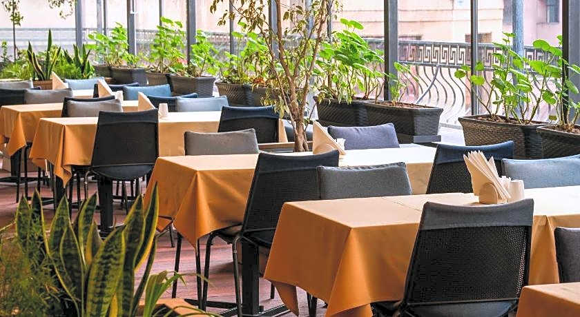 Ibis Yerevan Center