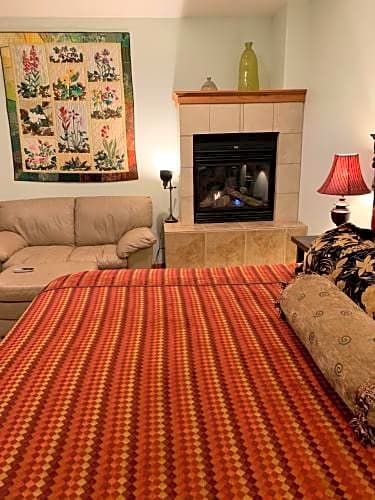 Slot Canyons Inn Bed & Breakfast