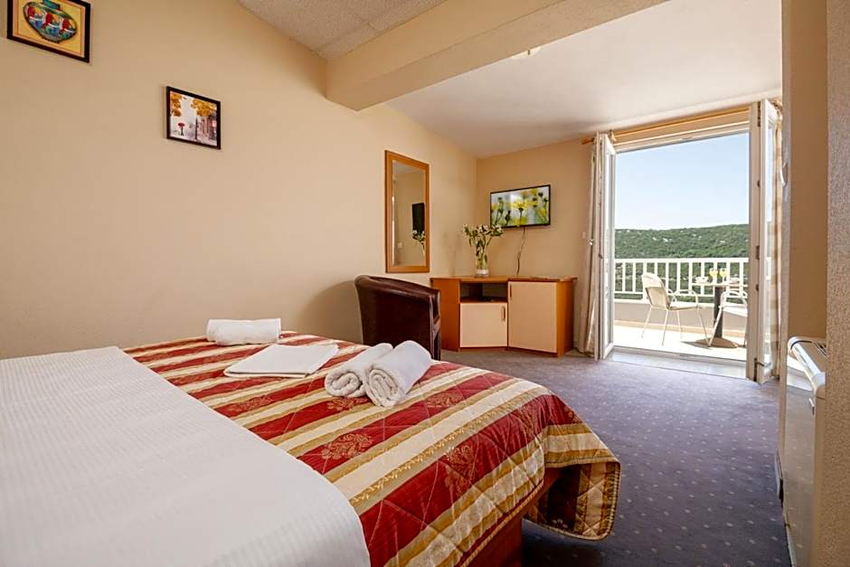 Hotel Luna