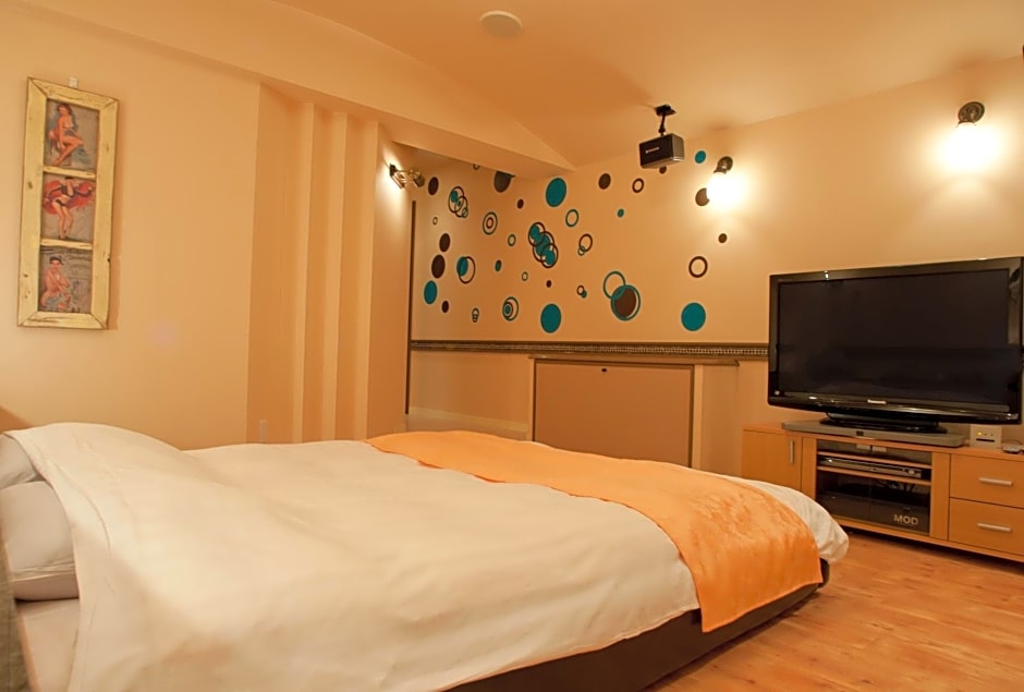Hotel Mio (Adult Only)