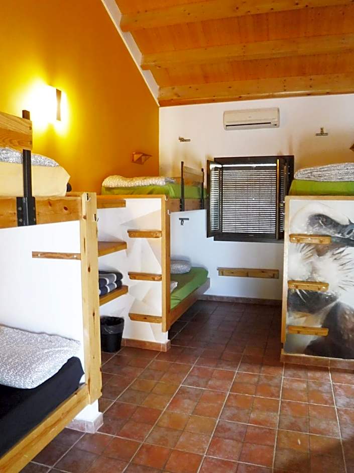 Tantaka - Albergue Los Meleses