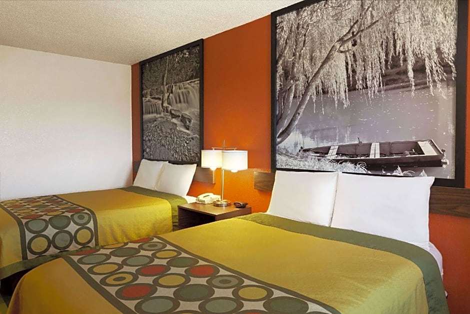 Super 8 By Wyndham Woodward – Woodward, OK