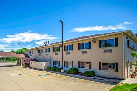 Comfort Suites Peoria I-74