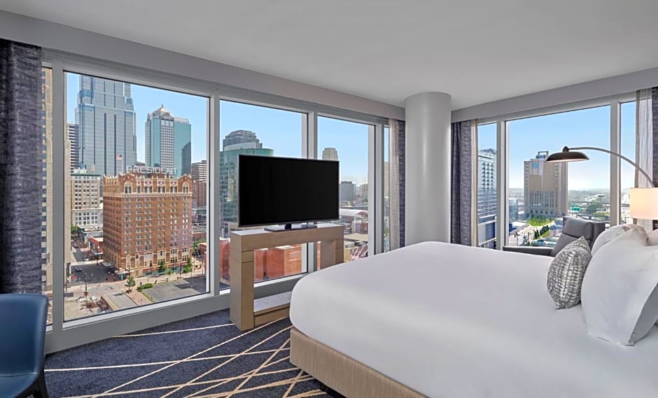 Loews Kansas City