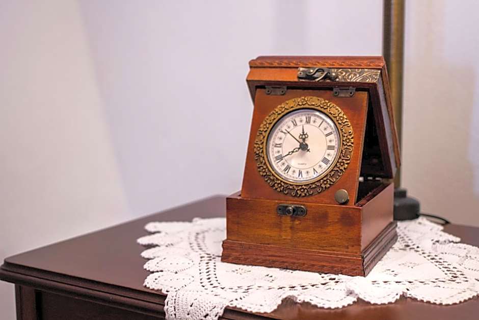 Lithies Traditional Homes