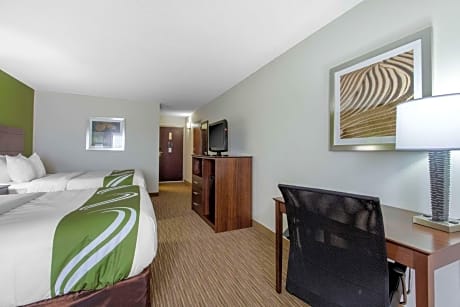 Queen Room with Two Queen Beds - Accessible/Non-Smoking