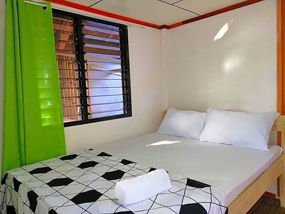 BFF Backpacker's Inn