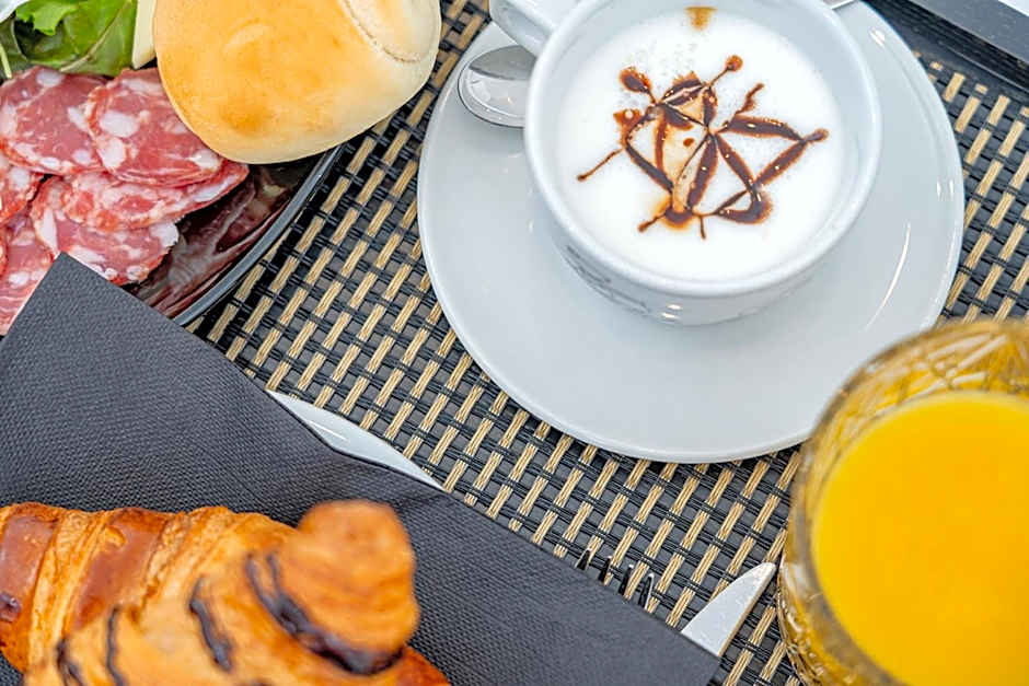 HOTIDAY Olbia Wallure