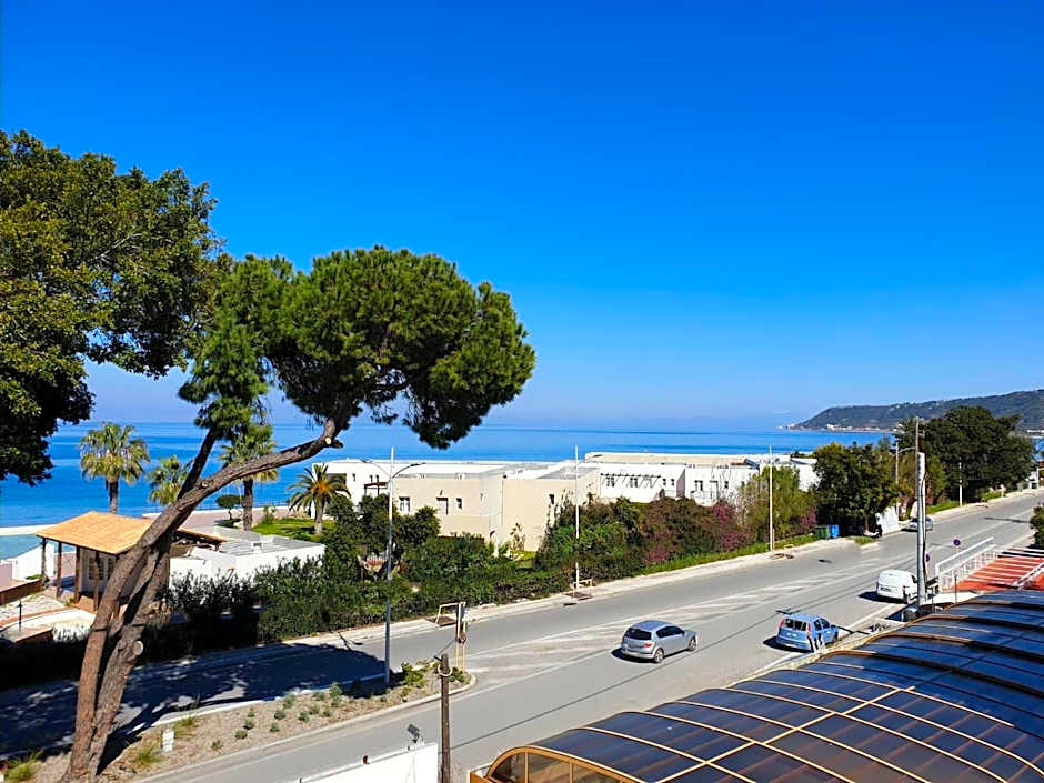 BLUE EYES APARTMENTS