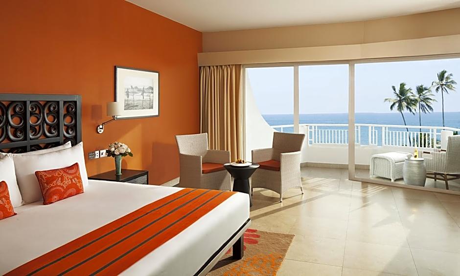 Photo 1 of 4 of Premium 1 King Bed