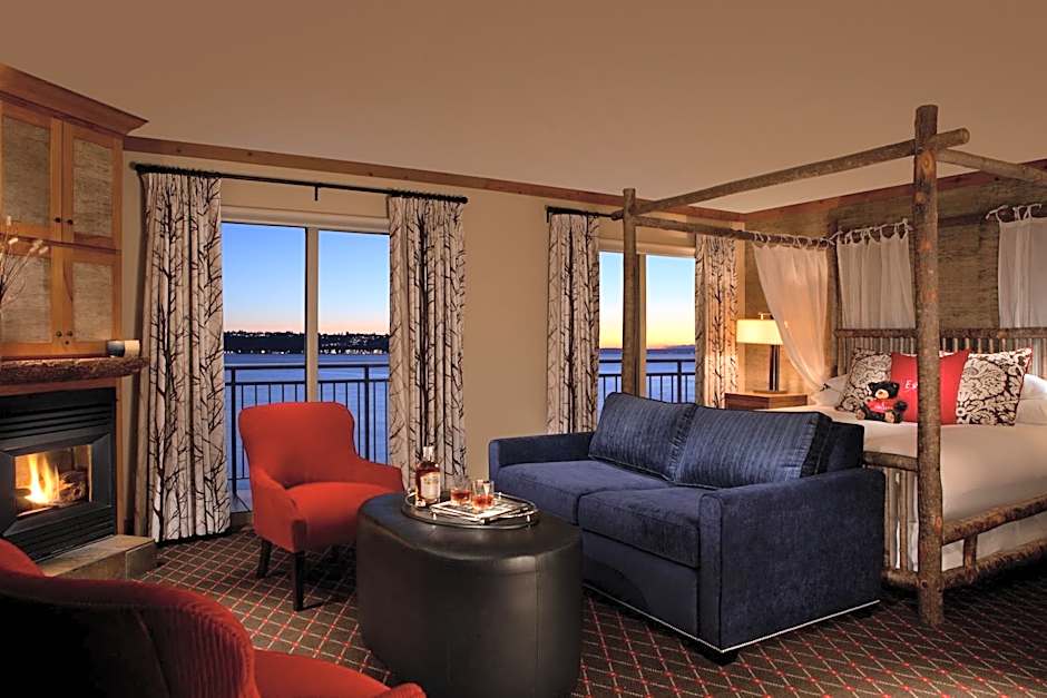 The Edgewater, A Noble House Hotel