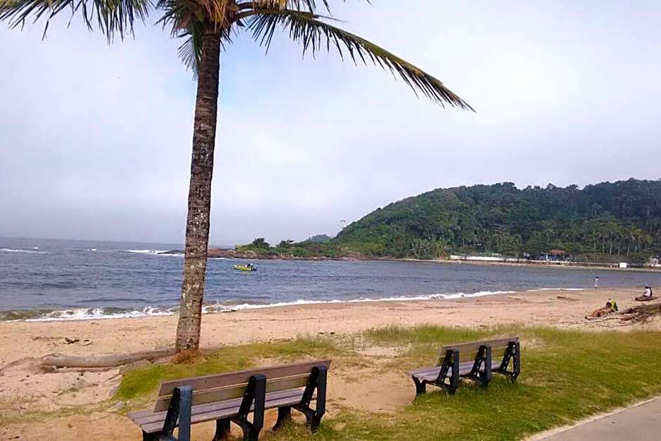 CASA - FRENTE PARA O MAR