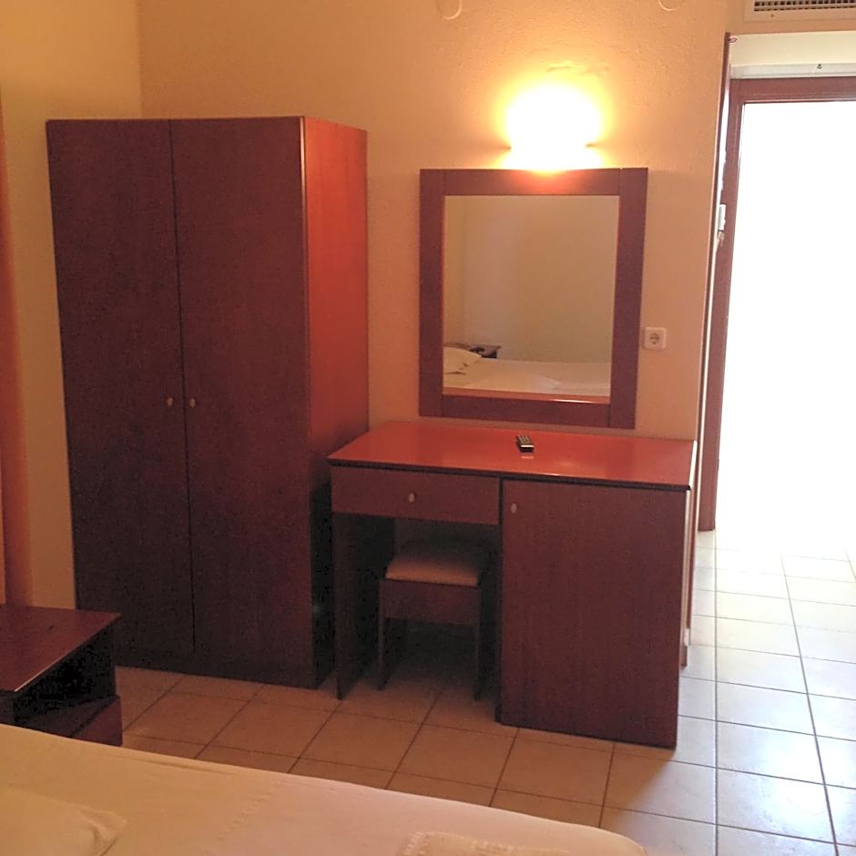 Hotel Akrogiali