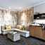 Hilton Motif Seattle