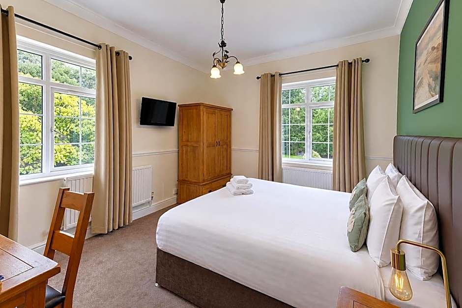 Nant Ddu Lodge Hotel & Spa by Belvilla