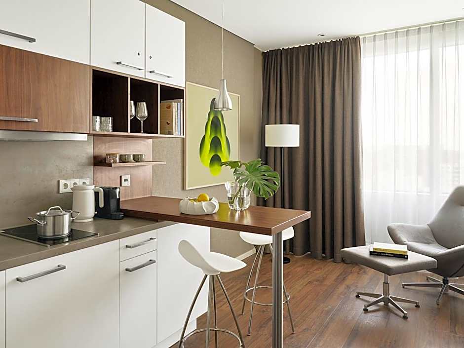 Numa Hamburg Fore