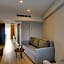 Leo Suites