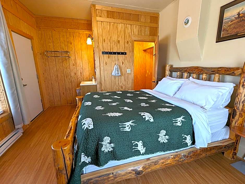 Yellowstone's Treasure Cabins