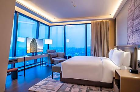 Executive King Suite