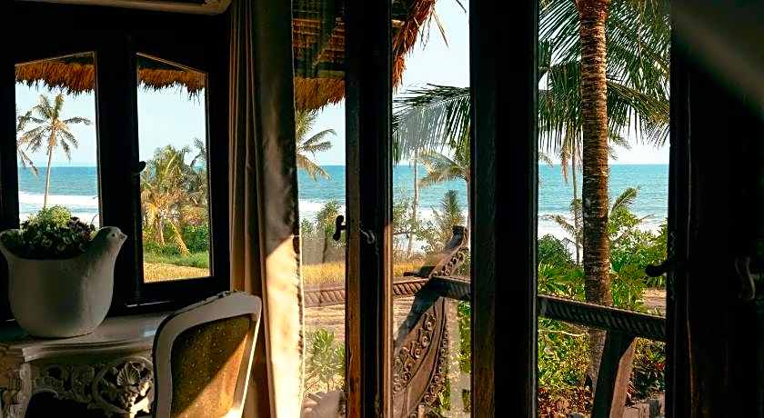 Most Exotic Beachfront Villa Keong