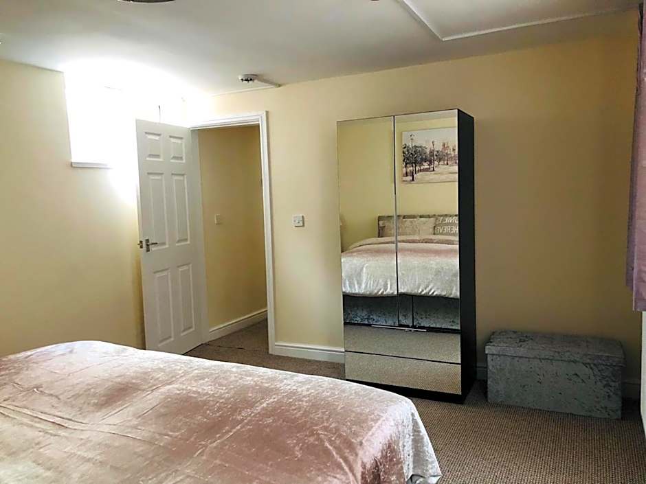 The Winter Garden Suites