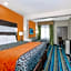 Days Inn & Suites by Wyndham Katy