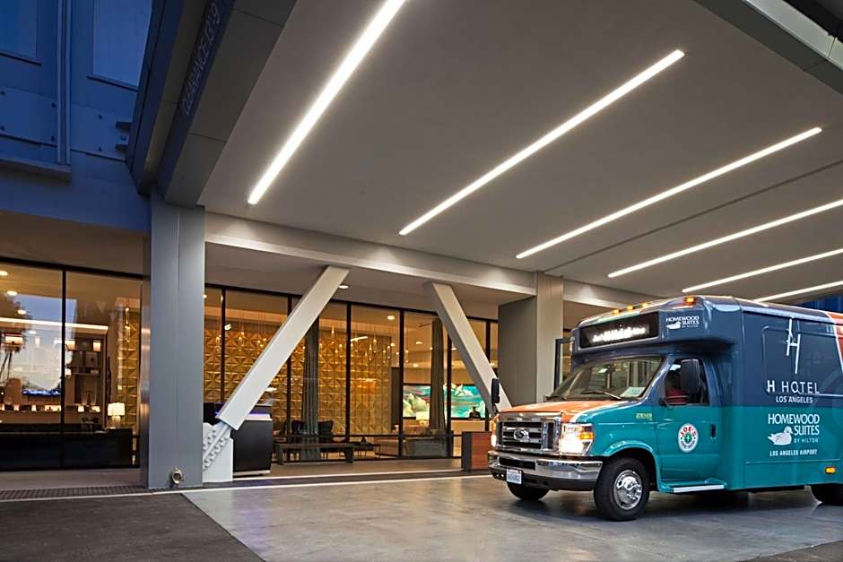 H Hotel Los Angeles, Curio Collection by Hilton