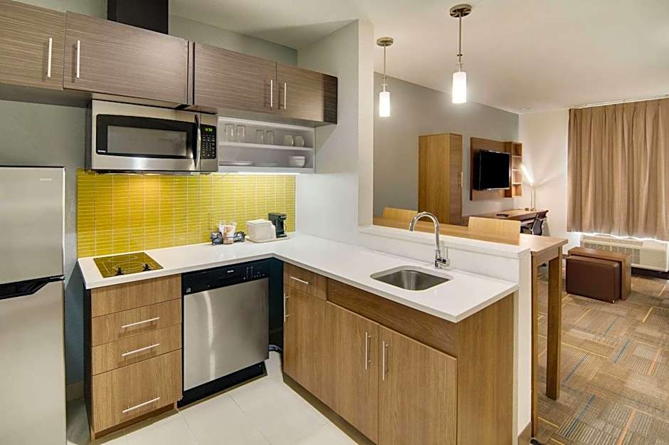 MainStay Suites Dallas Northwest - Irving