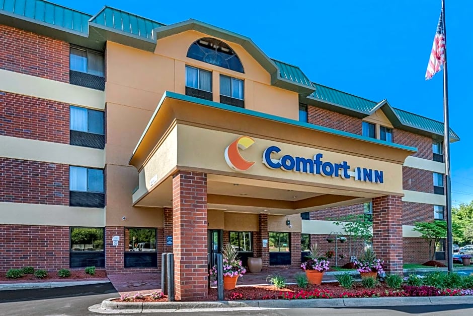 Comfort Inn Near Greenfield Village