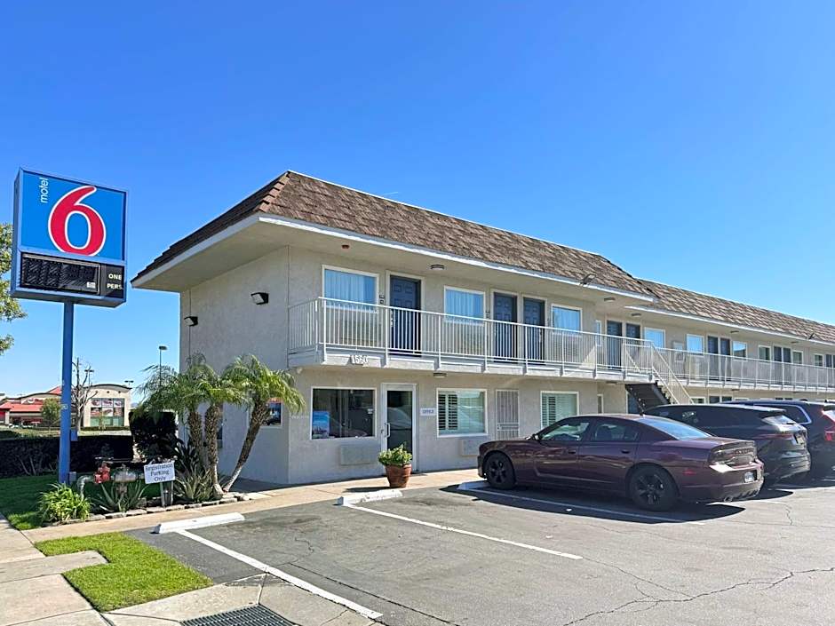 Motel 6 Ontario Airport