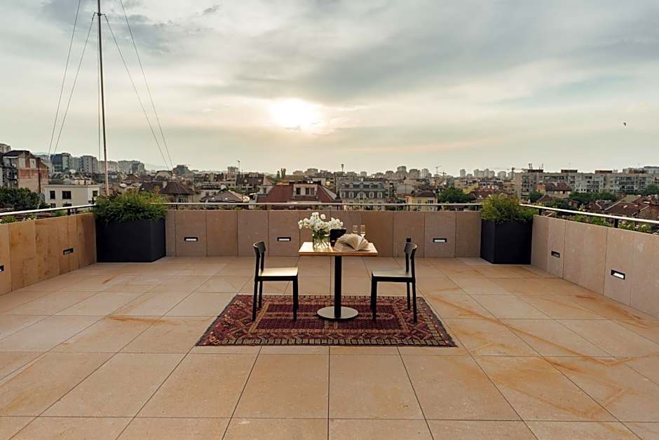 DOT Sofia Apart Hotel