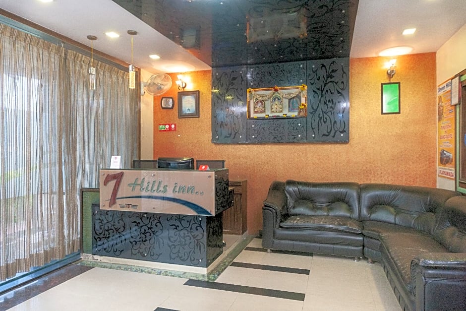 Hotel 7 Hills Inn
