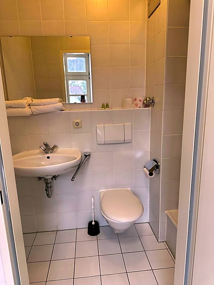 Upper-House Goldener Hirsch