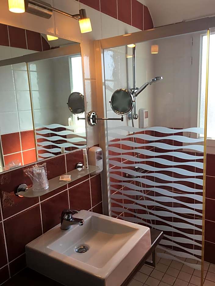 Brit Hotel des Halles