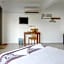 OYO 89874 Gs Golden Star Hotel