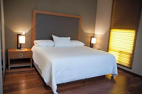 MBM Red Sun Hotel