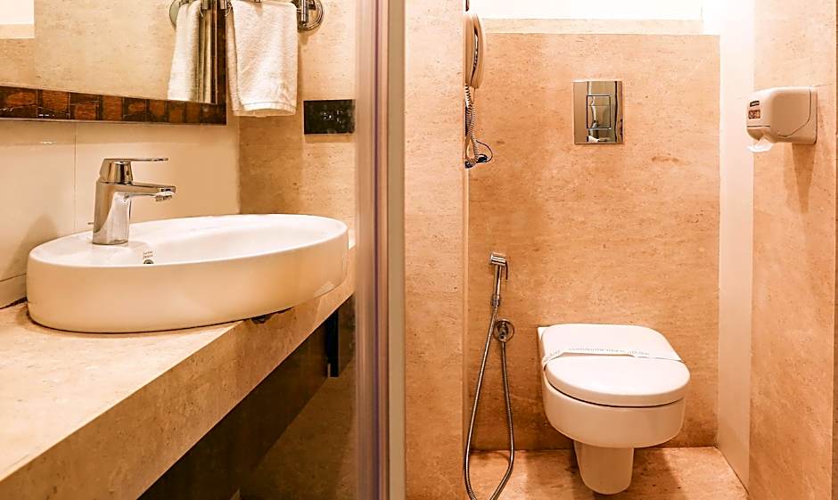 Treebo Premium Eden Residency Near Sec 29