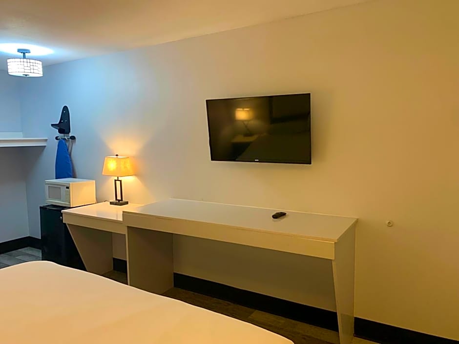 Rodeway Inn Midland South