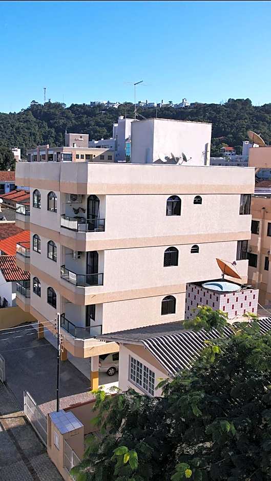 Residencial Dona Dina - Mestre Naro