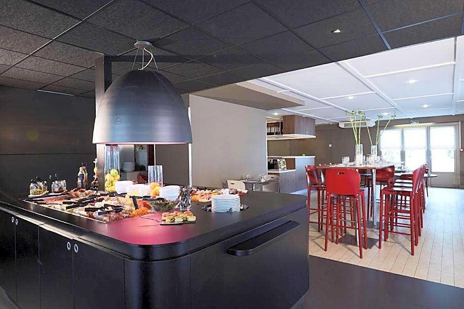 Kyriad Le Blanc-Mesnil