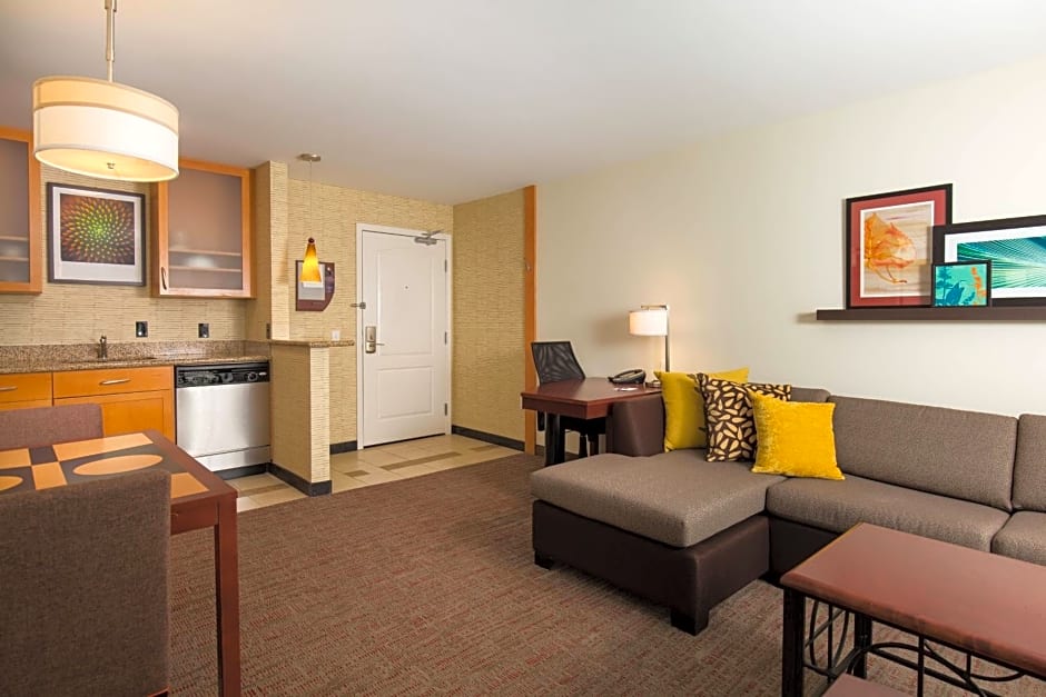 Residence Inn by Marriott Dayton North