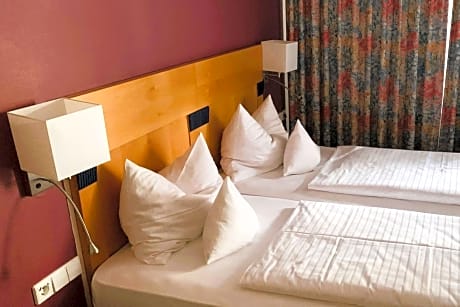 Comfort King Room