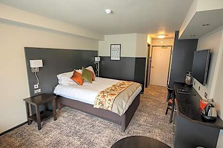 Family Room with Private Bathroom